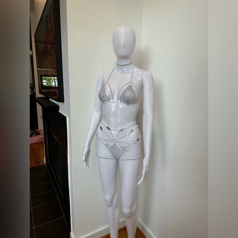 White AB Rhinestone 4 Piece Lingerie Set Bikini XS, D Cup, Festival, Rave, Dance - Picture 9 of 13